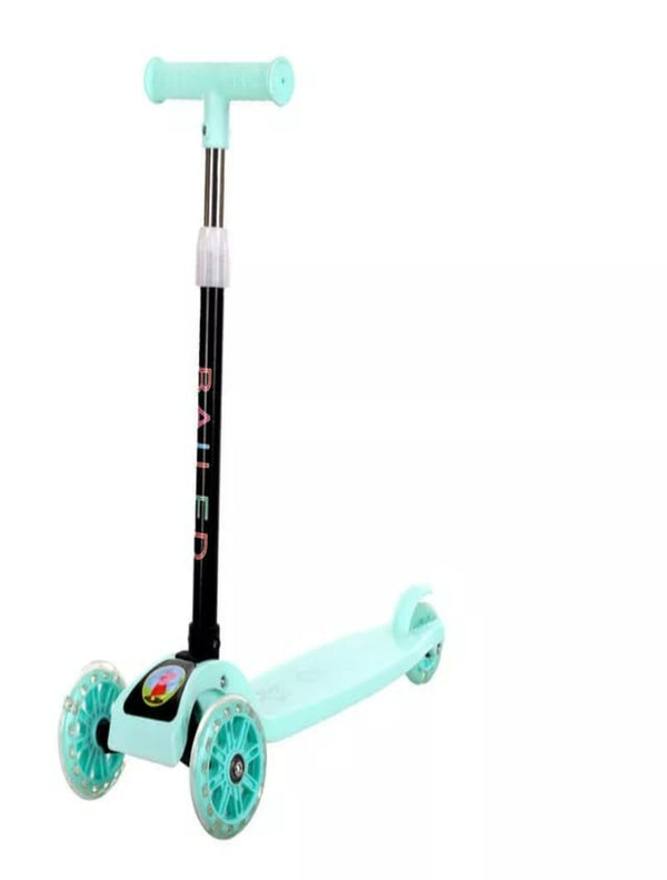 Trendy Skate Scooter With Foldable Handle - GREEN